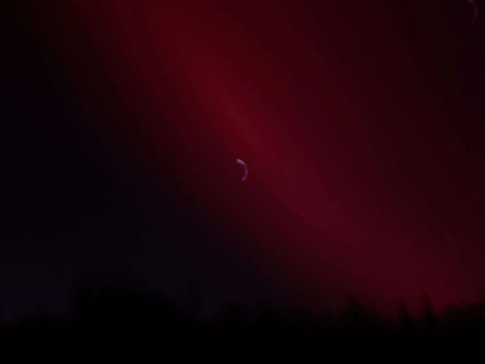 Looking west in Lower Alabama at the northern lights